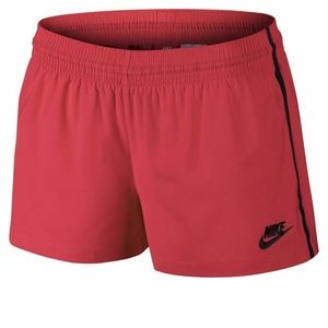 Nike Women's Bonded Sport Casual Woven Shorts Red/Black XS (827184-647)